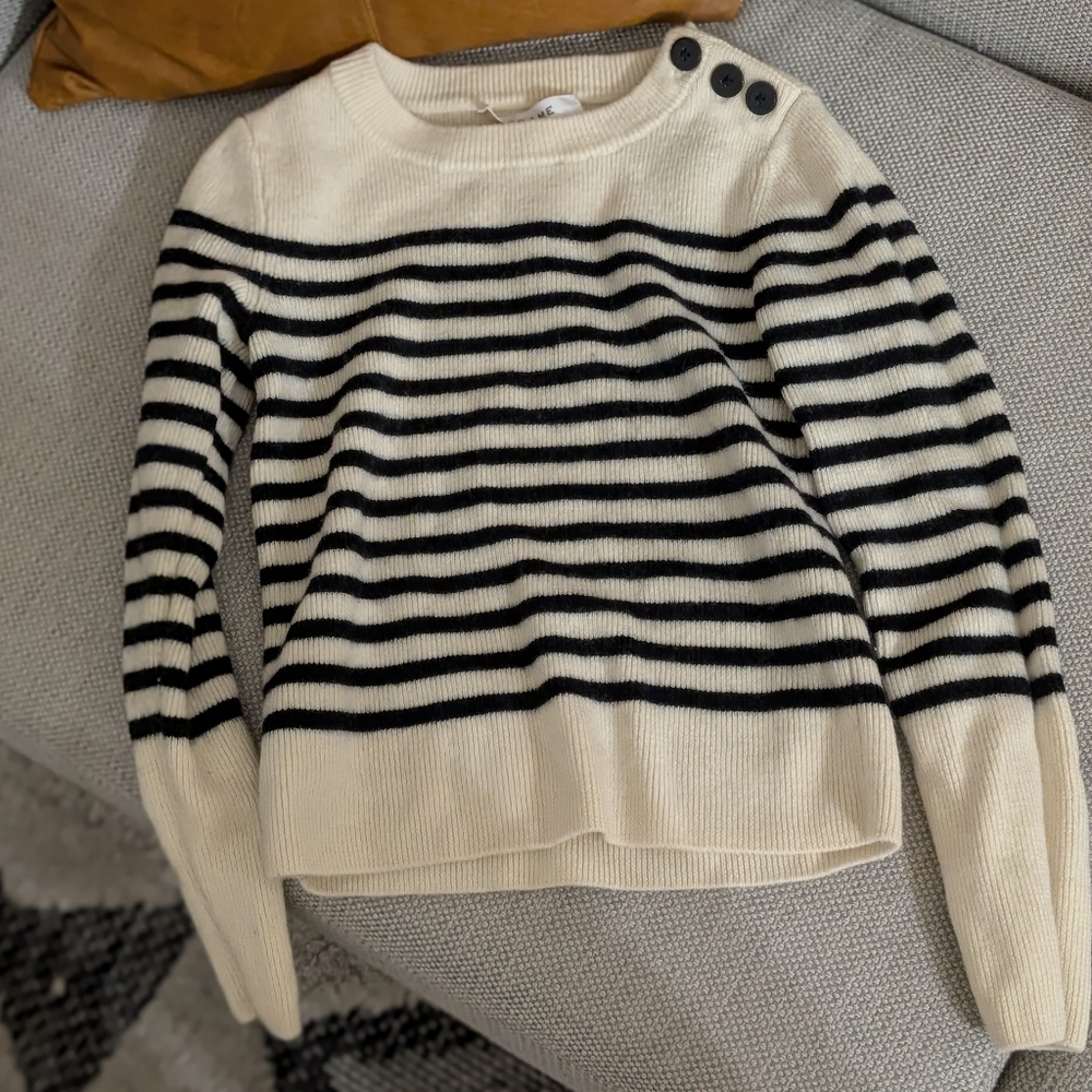 100% Merino Wool Black and Cream Women's Sweater